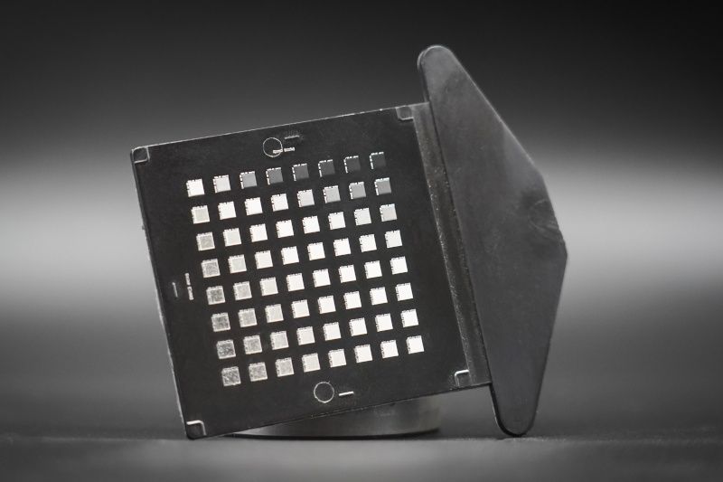 Marcatura Laser Su Materiale Plastico Con MOPA Laser